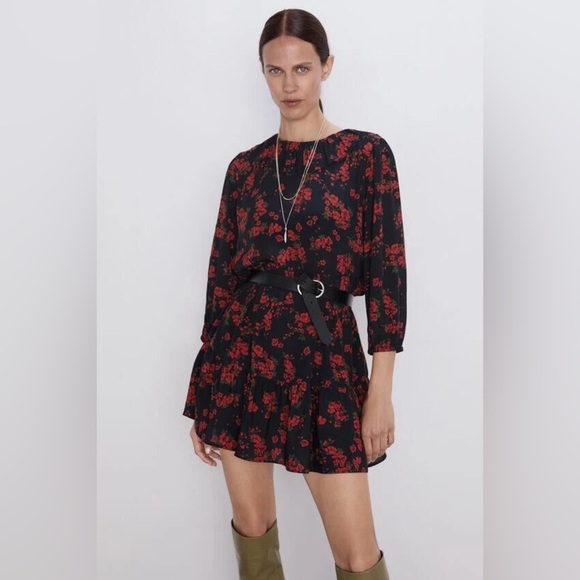 NWT ZARA Dark Floral Mini Dress Size M - Picture 1 of 7